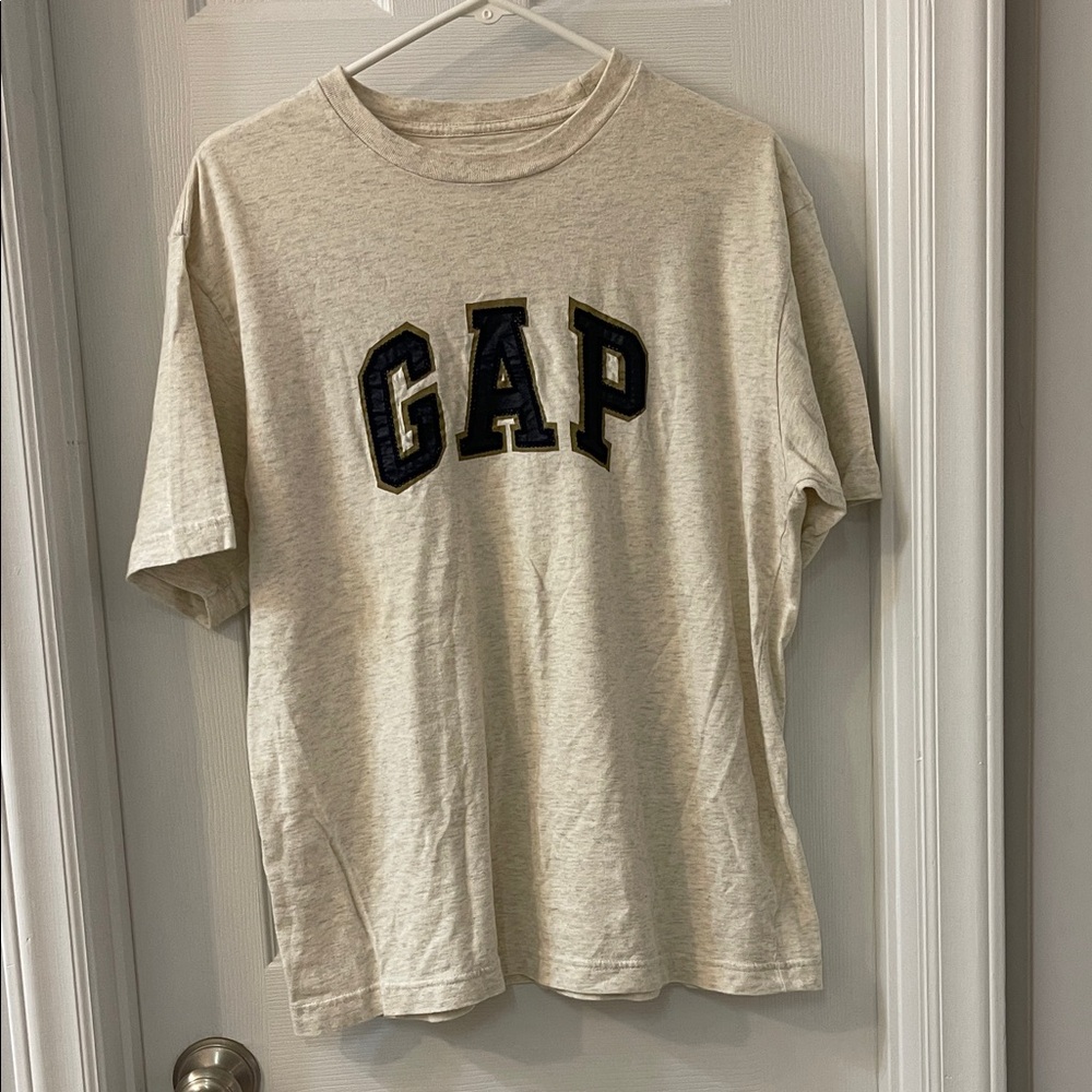 GAP Cream Short Sleeve Tee with Navy Logo